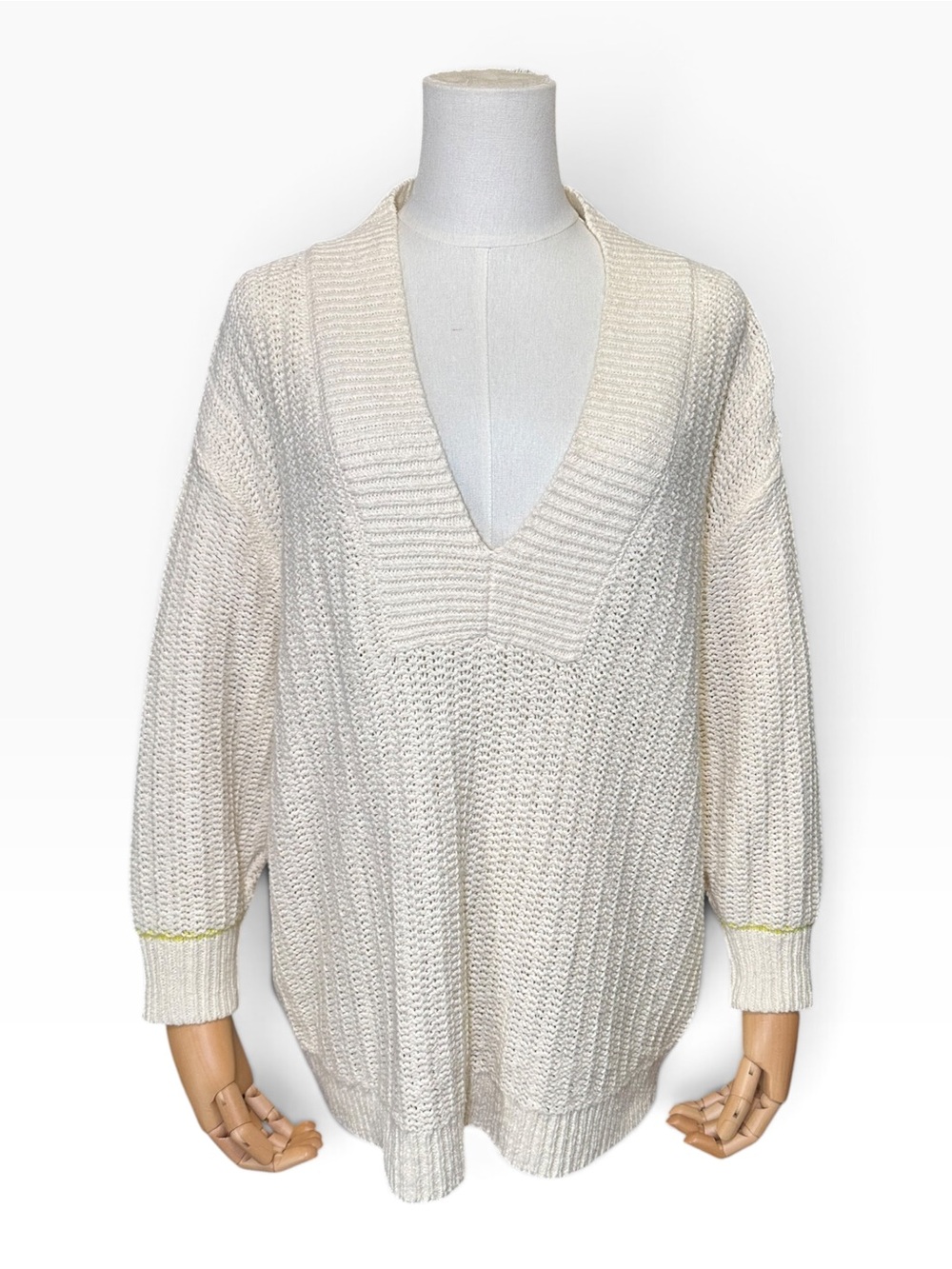 CAbi Ivory V-Neck Knit Croquet Pullover Sweater - Picture 2 of 10